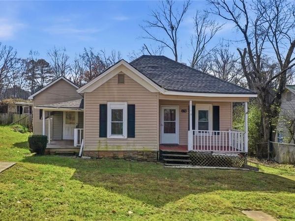 174 Cherokee Avenue, Nelson, GA 30151