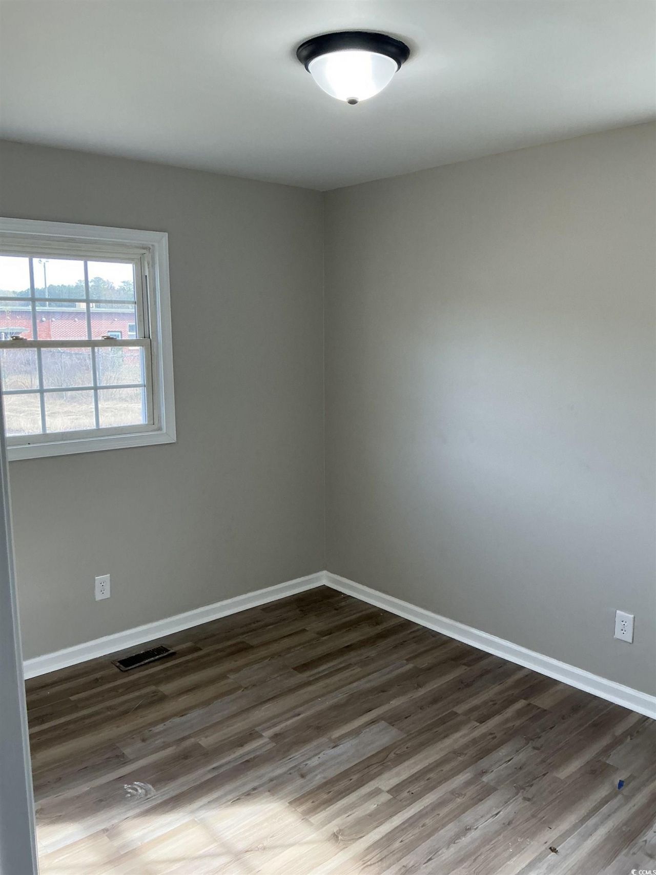 105 Mace Ct Photo 12