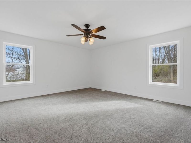 2630 Squirrel Hollow Street NE, Canton, OH 44704 Photo 20