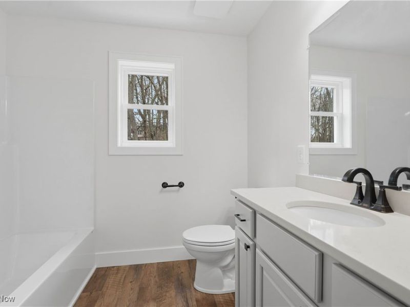 2630 Squirrel Hollow Street NE, Canton, OH 44704 Photo 28