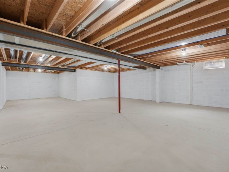 2630 Squirrel Hollow Street NE, Canton, OH 44704 Photo 41