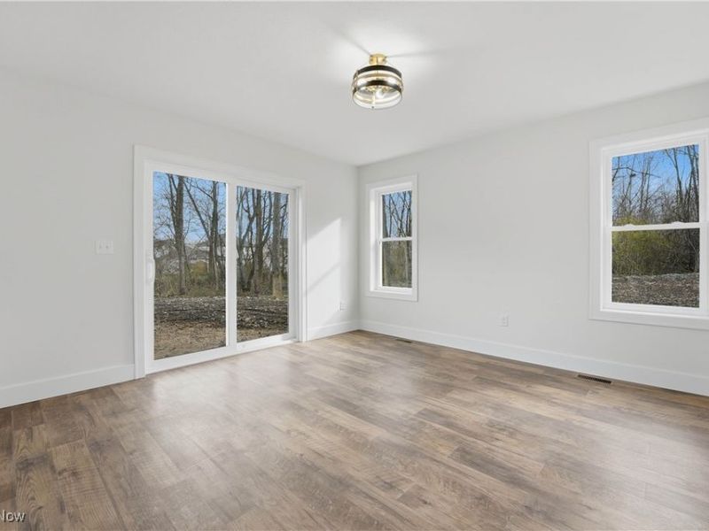 2630 Squirrel Hollow Street NE, Canton, OH 44704 Photo 9