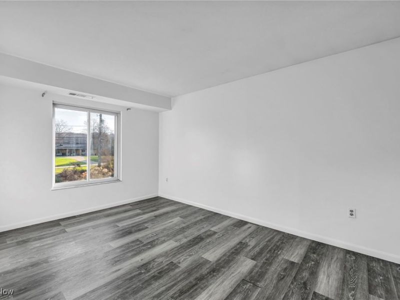 8381 N Akins Road, Unit H-7, North Royalton, OH 44133 Photo 15