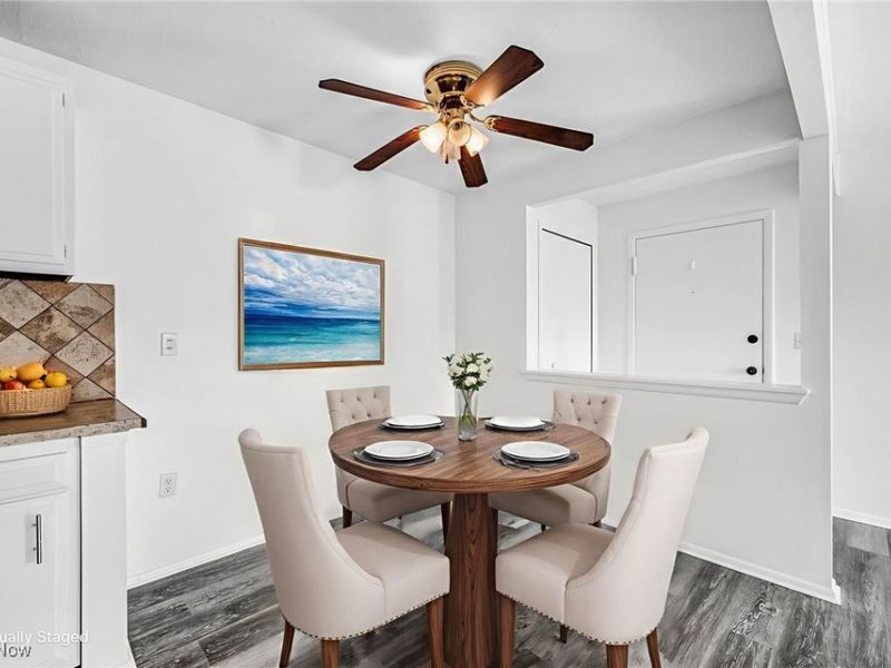 8381 N Akins Road, Unit H-7, North Royalton, OH 44133 Photo 6