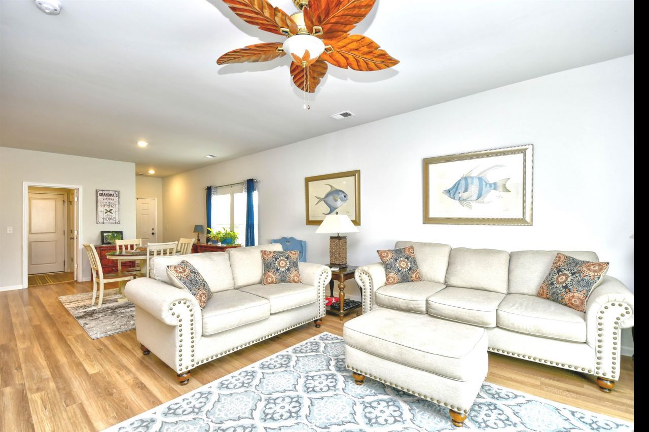 321 Hidden Cove Dr. Photo 11