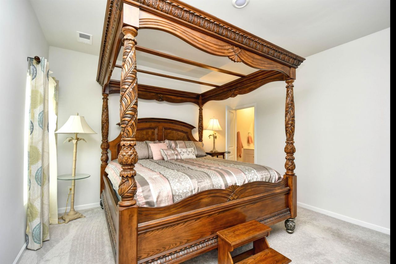 321 Hidden Cove Dr. Photo 17