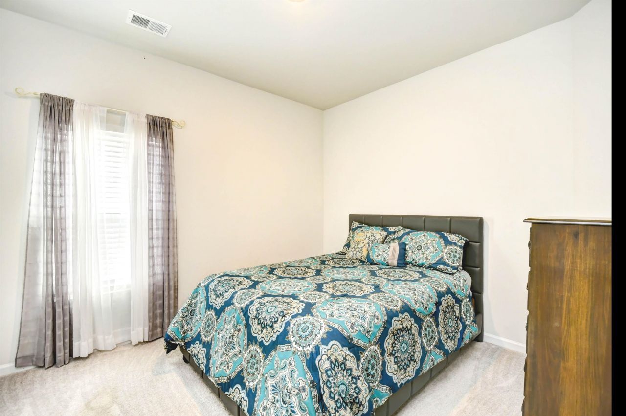 321 Hidden Cove Dr. Photo 24