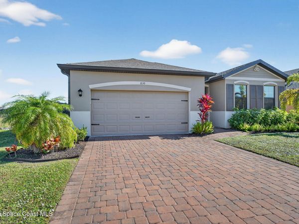 830 Remington Green Drive SE, Palm Bay, FL 32909