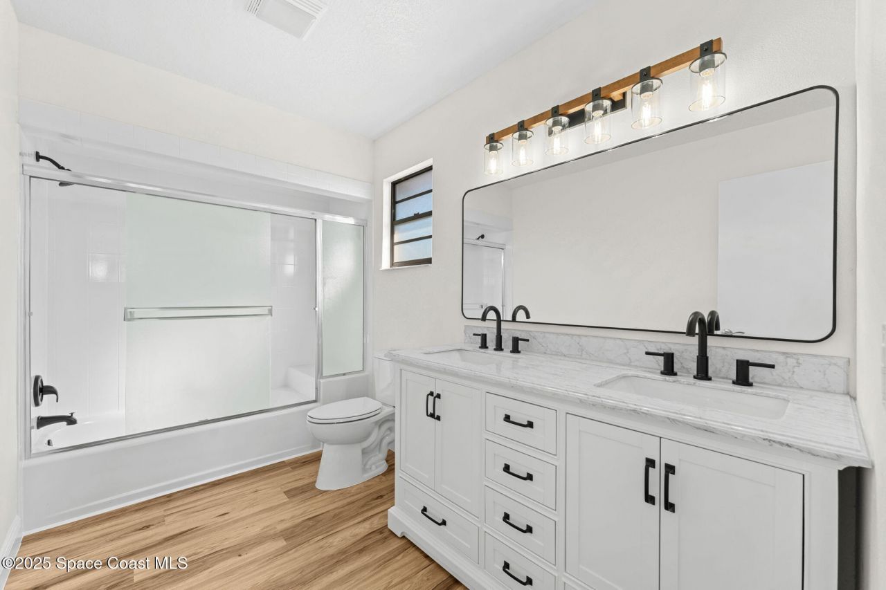 750 W Whitmire Drive, Melbourne, FL 32935 Photo