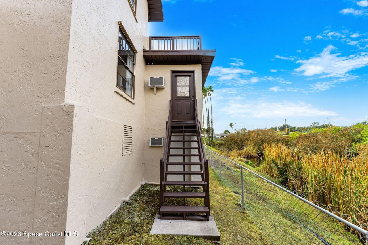 750 W Whitmire Drive, Melbourne, FL 32935 Photo