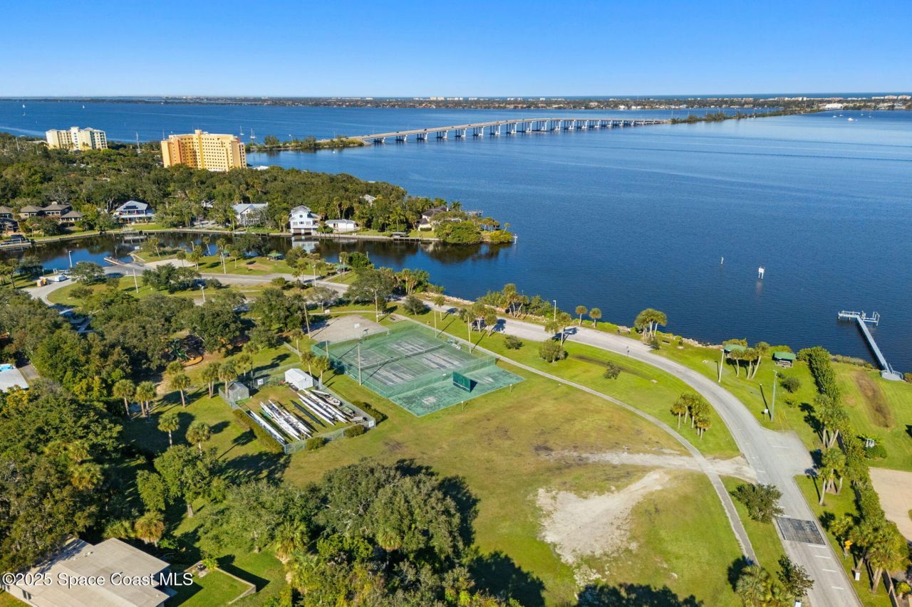 750 W Whitmire Drive, Melbourne, FL 32935 Photo