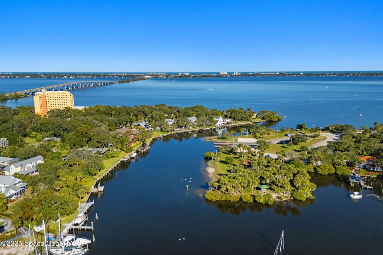 750 W Whitmire Drive, Melbourne, FL 32935 Photo