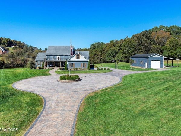 1355 Lake Drive, Loudon, TN 37774