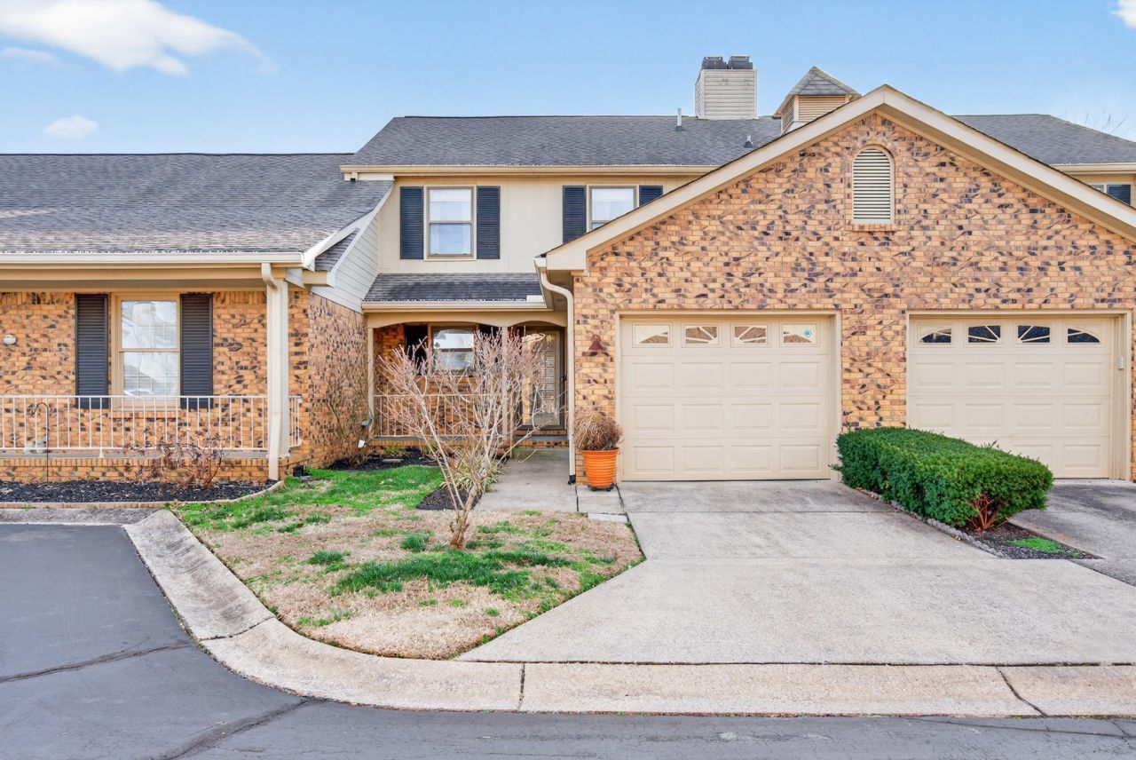 309 Kingswood Ct, Clarksville, TN 37043 Main Photo