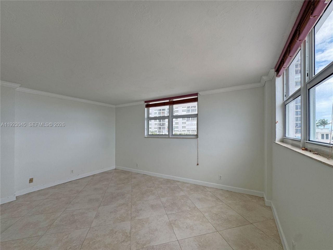 4250 Galt Ocean Dr, Unit 3T, Fort Lauderdale, FL 33308 Photo