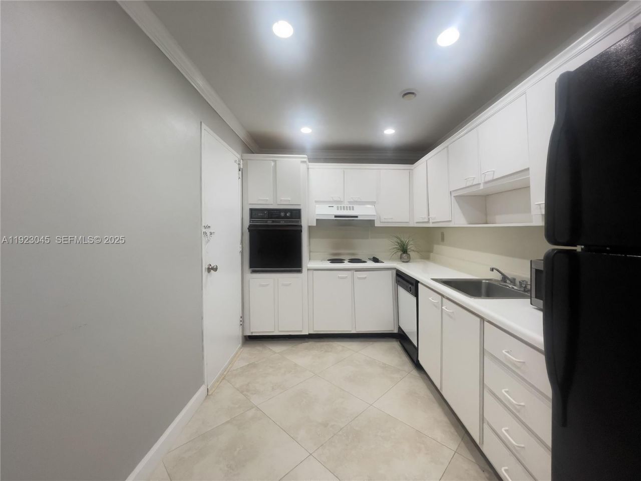 4250 Galt Ocean Dr, Unit 3T, Fort Lauderdale, FL 33308 Photo