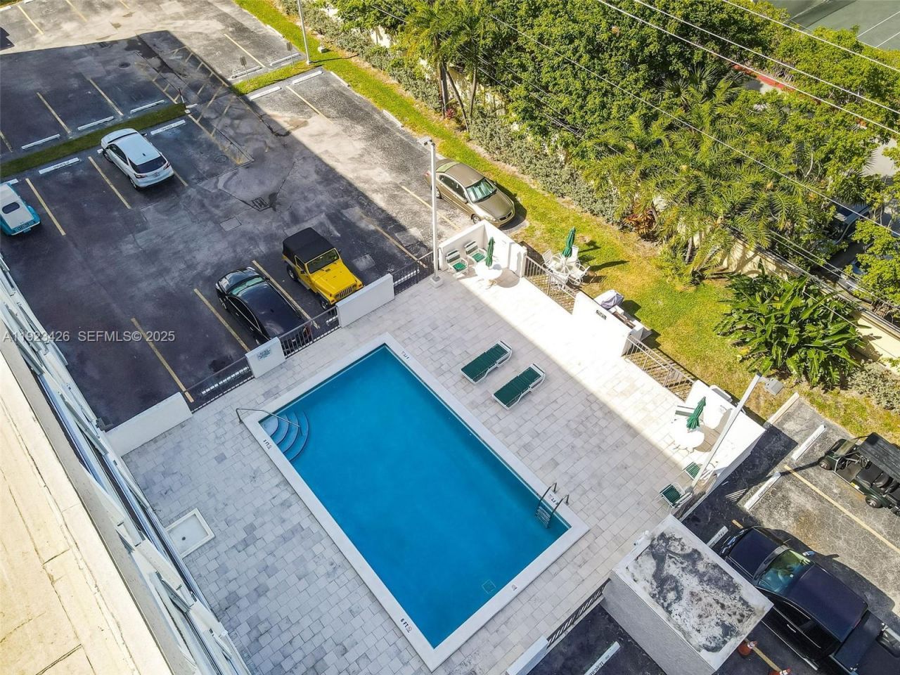 255 Galen Dr, Unit 2E, Key Biscayne, FL 33149 Photo