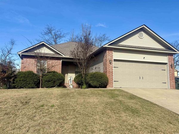 122 Durham Loop, Hot Springs, AR 71913