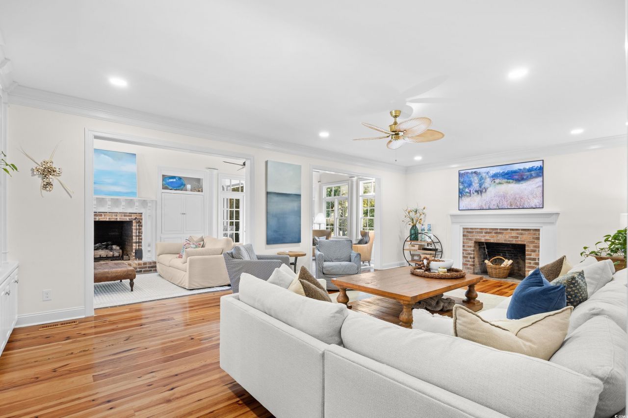 356 Rossdhu Ave. Photo 14