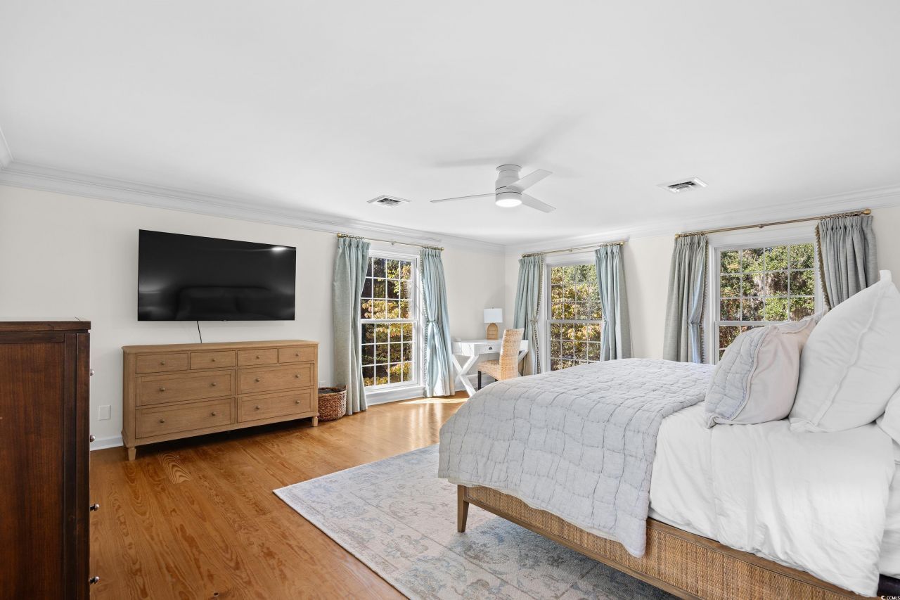 356 Rossdhu Ave. Photo 24