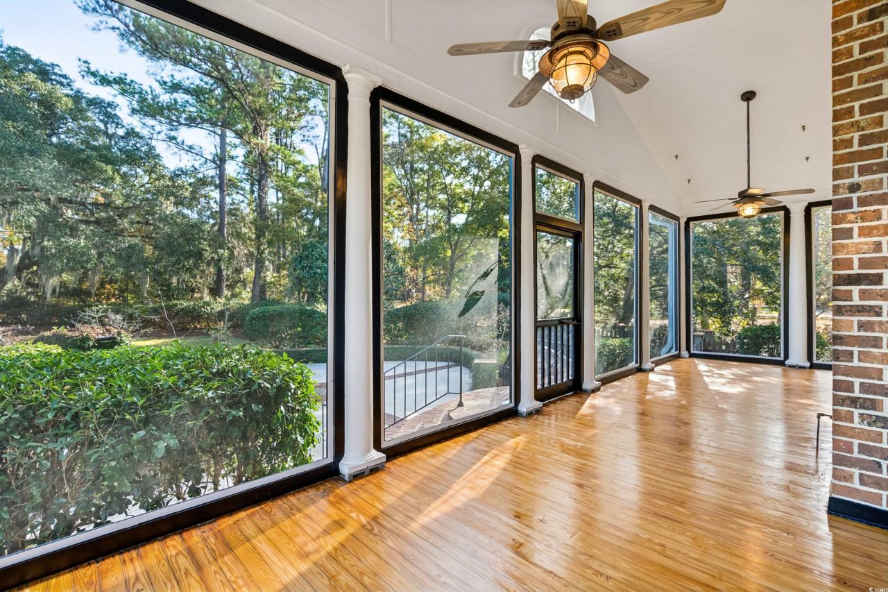 356 Rossdhu Ave. Photo 32