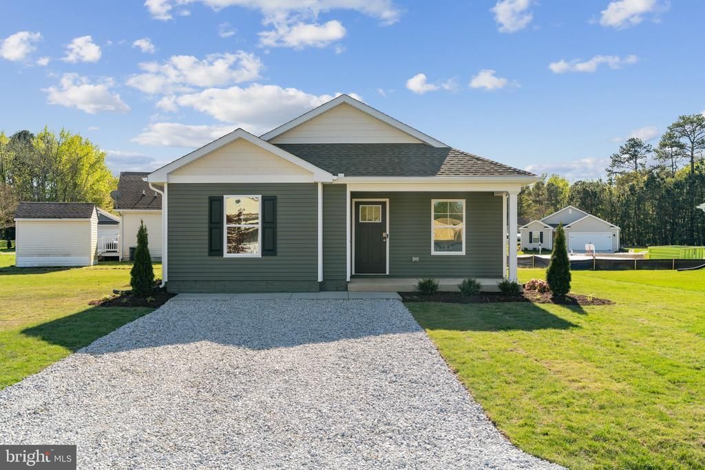 132 Hobbs Street, Greensboro, MD 21639 Main Photo