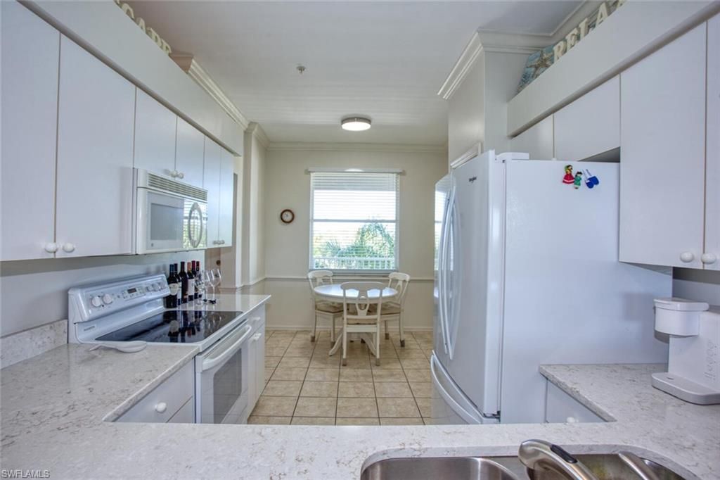 10285 Bismark Palm Way, Unit 1043, Fort Myers, FL 33966 Photo
