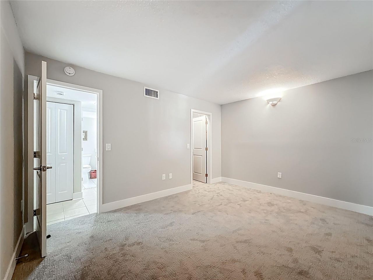 7930 Sun Island Dr S, Unit 111, South Pasadena, FL 33707 Photo