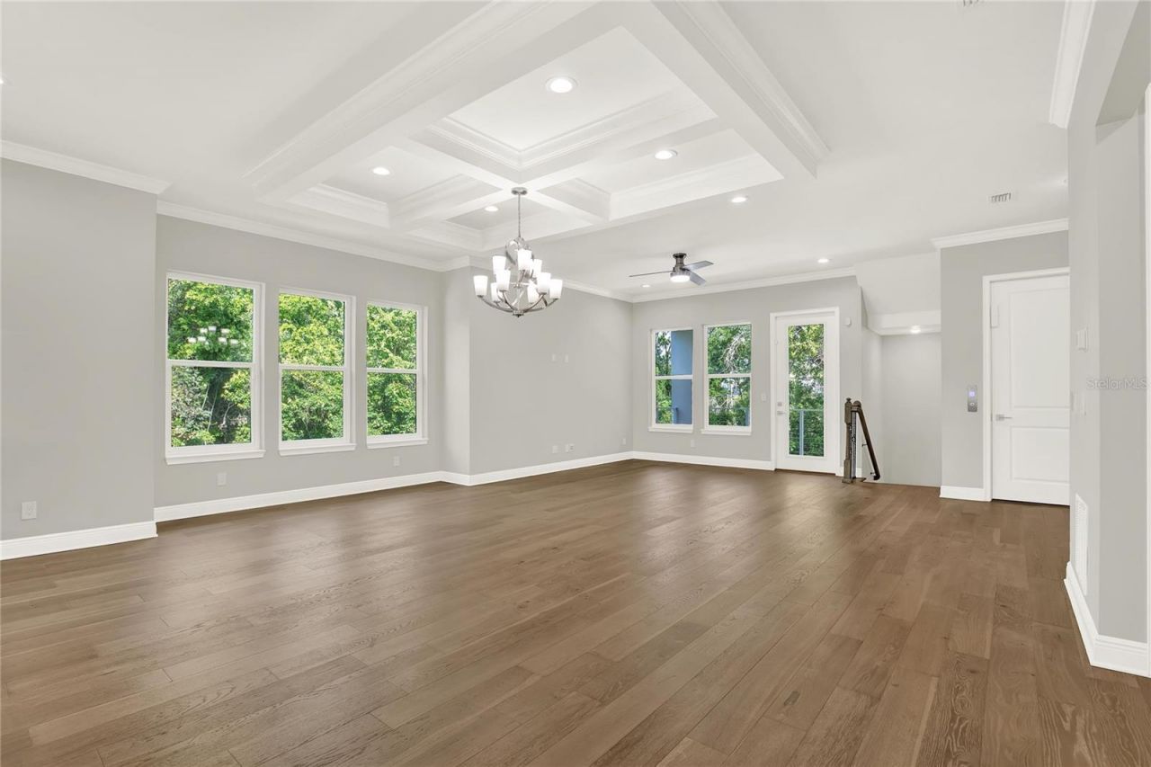 3847 Seena Manor Court, Tampa, FL 33618 Photo