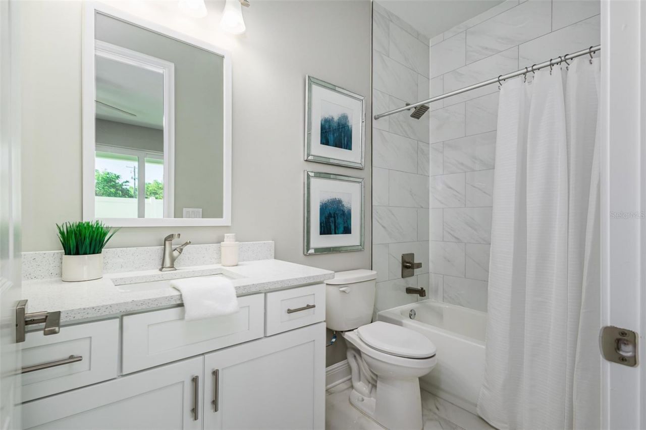3847 Seena Manor Court, Tampa, FL 33618 Photo