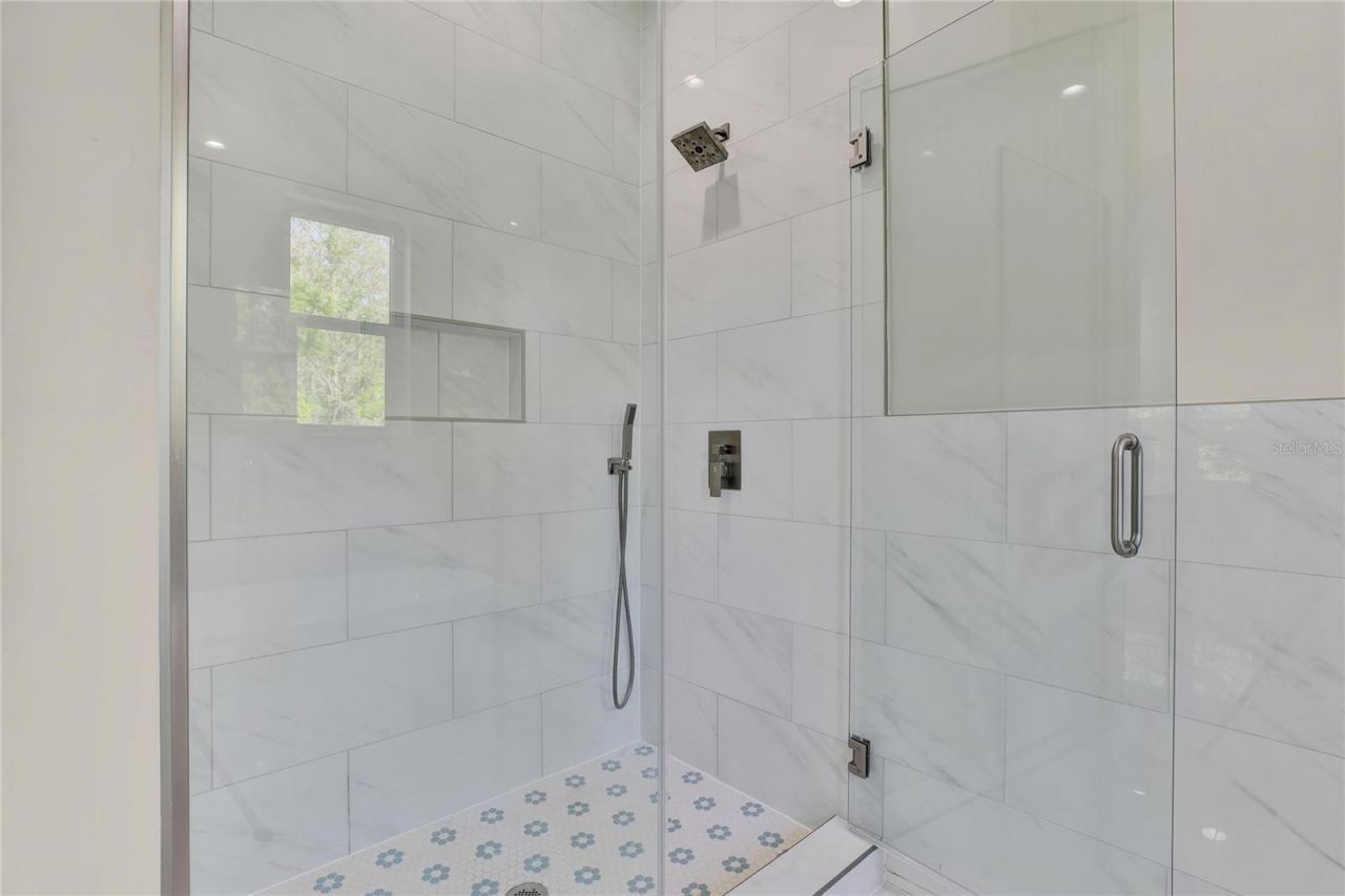 3847 Seena Manor Court, Tampa, FL 33618 Photo