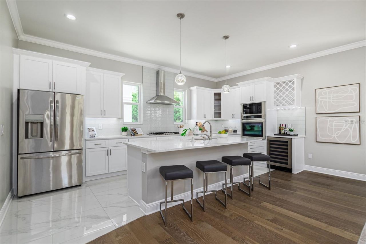 3847 Seena Manor Court, Tampa, FL 33618 Photo