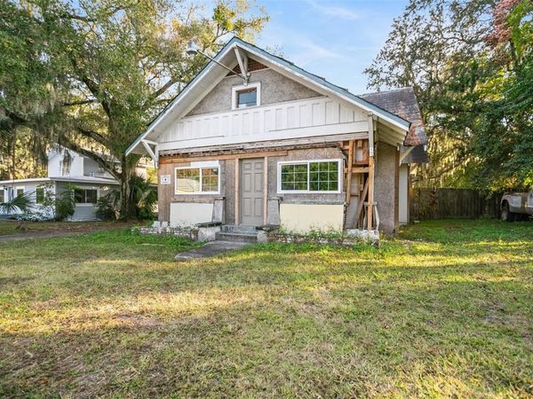 1430 E NEW YORK AVENUE, DELAND, FL 32724