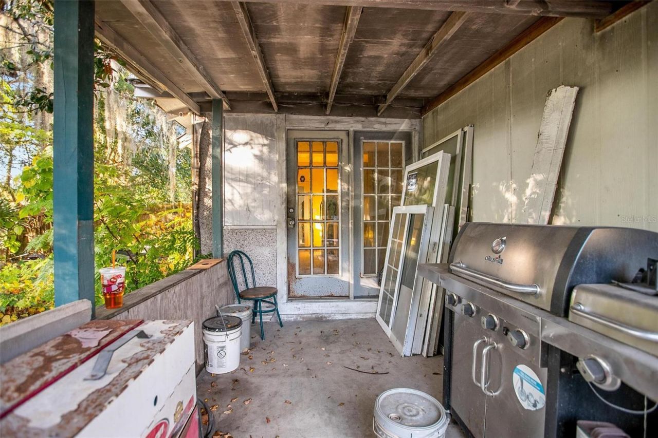 1430 E New York Avenue, Deland, FL 32724 Photo