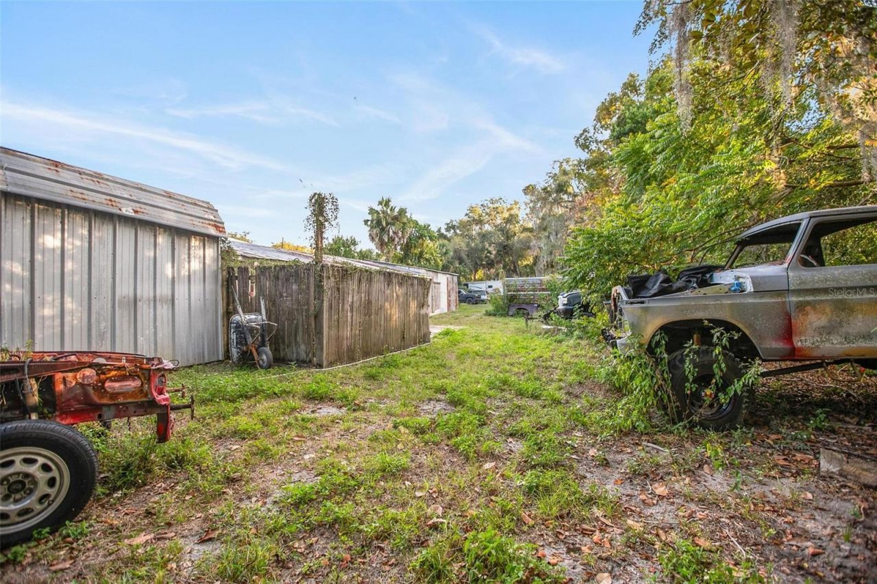 1430 E New York Avenue, Deland, FL 32724 Photo