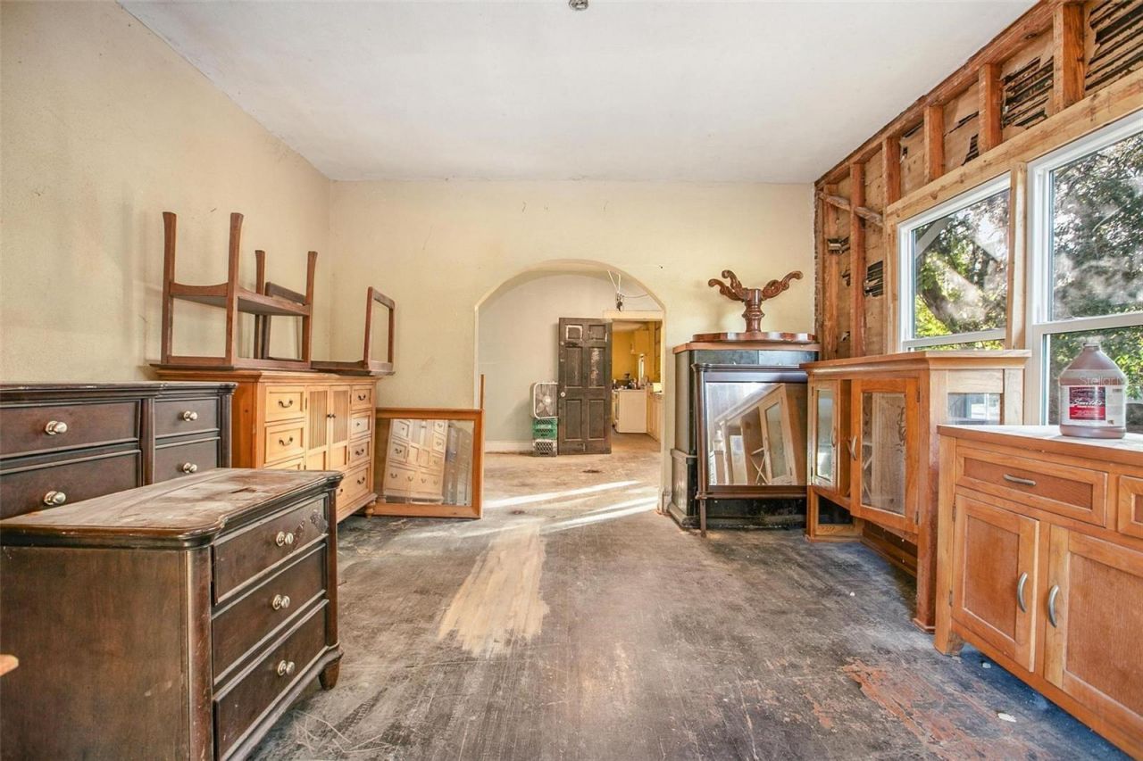 1430 E New York Avenue, Deland, FL 32724 Photo