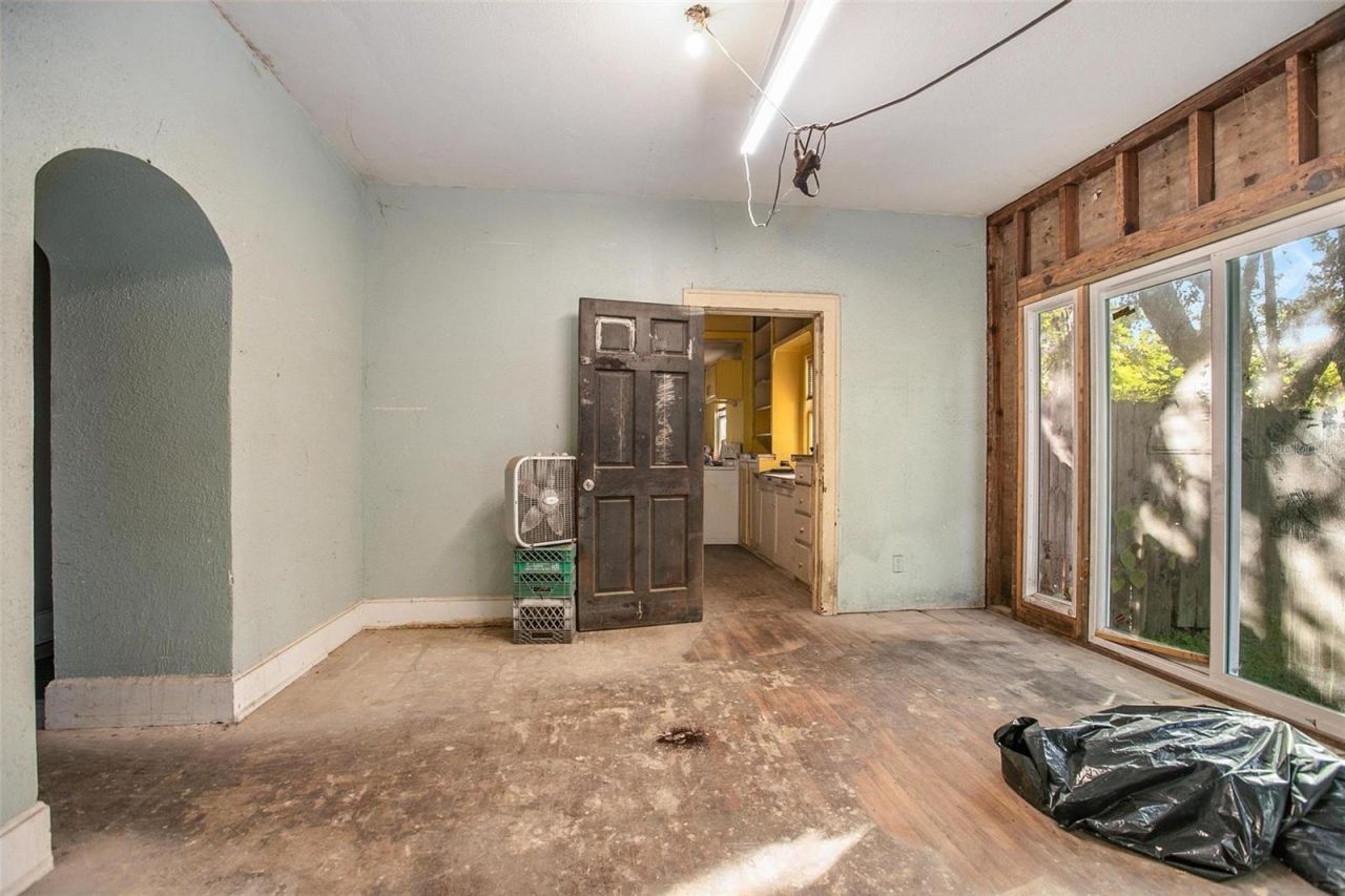 1430 E New York Avenue, Deland, FL 32724 Photo