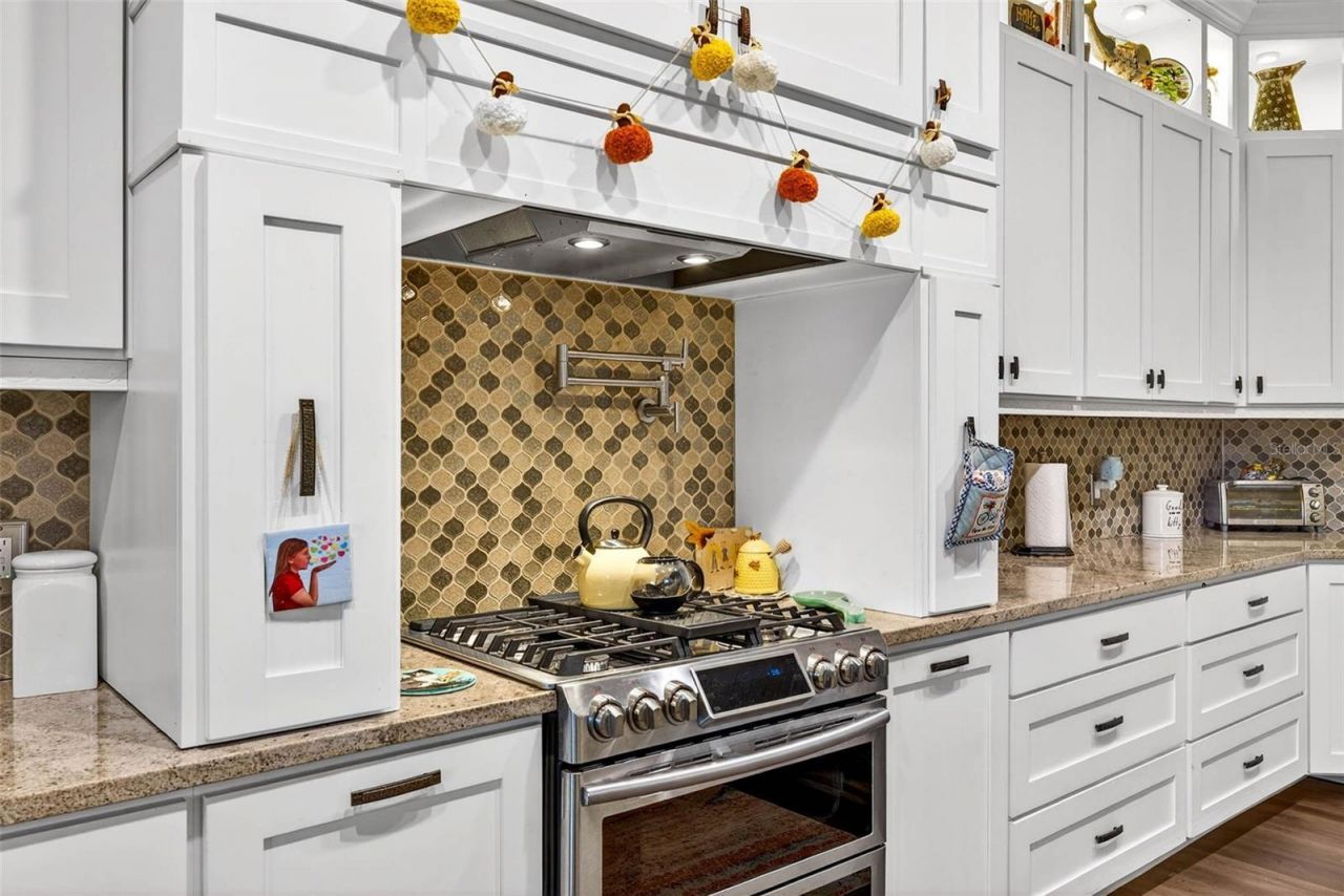 18051 Hancock Bluff Road, Dade City, FL 33523 Photo