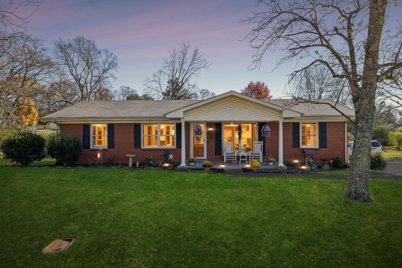 1009 Hart St, Gallatin, TN 37066 Main Photo