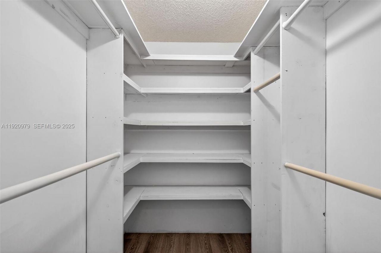 2851 NE 183rd St, Unit 216E, Aventura, FL 33160 Photo