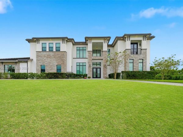 17130 Magnolia Estates Dr, Southwest Ranches, FL 33331