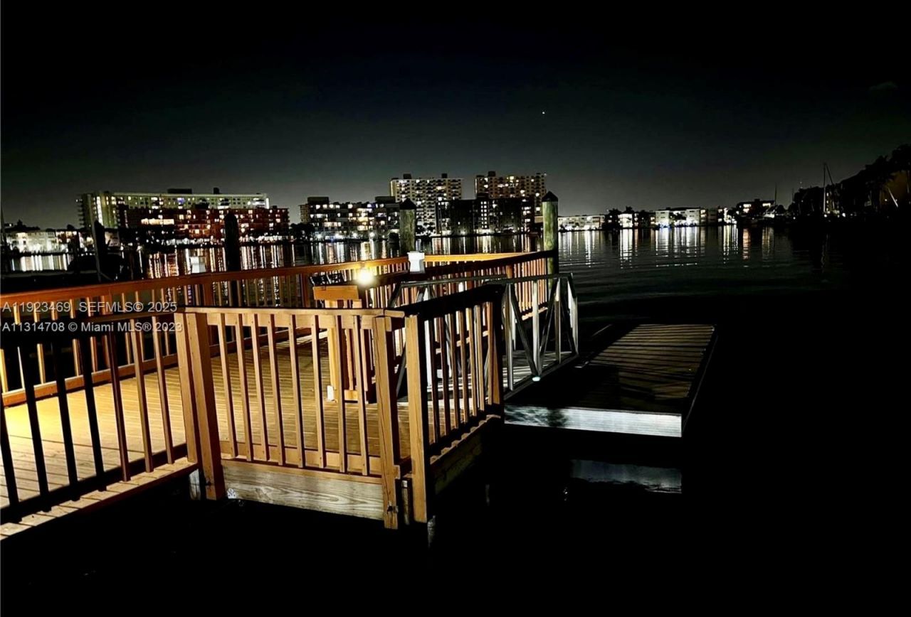 100 Golden Isles Dr, Unit 605, Hallandale Beach, FL 33009 Photo