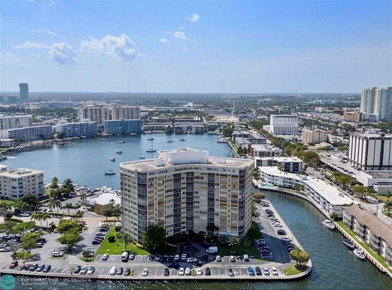 100 Golden Isles Dr, Unit 605, Hallandale Beach, FL 33009 Photo