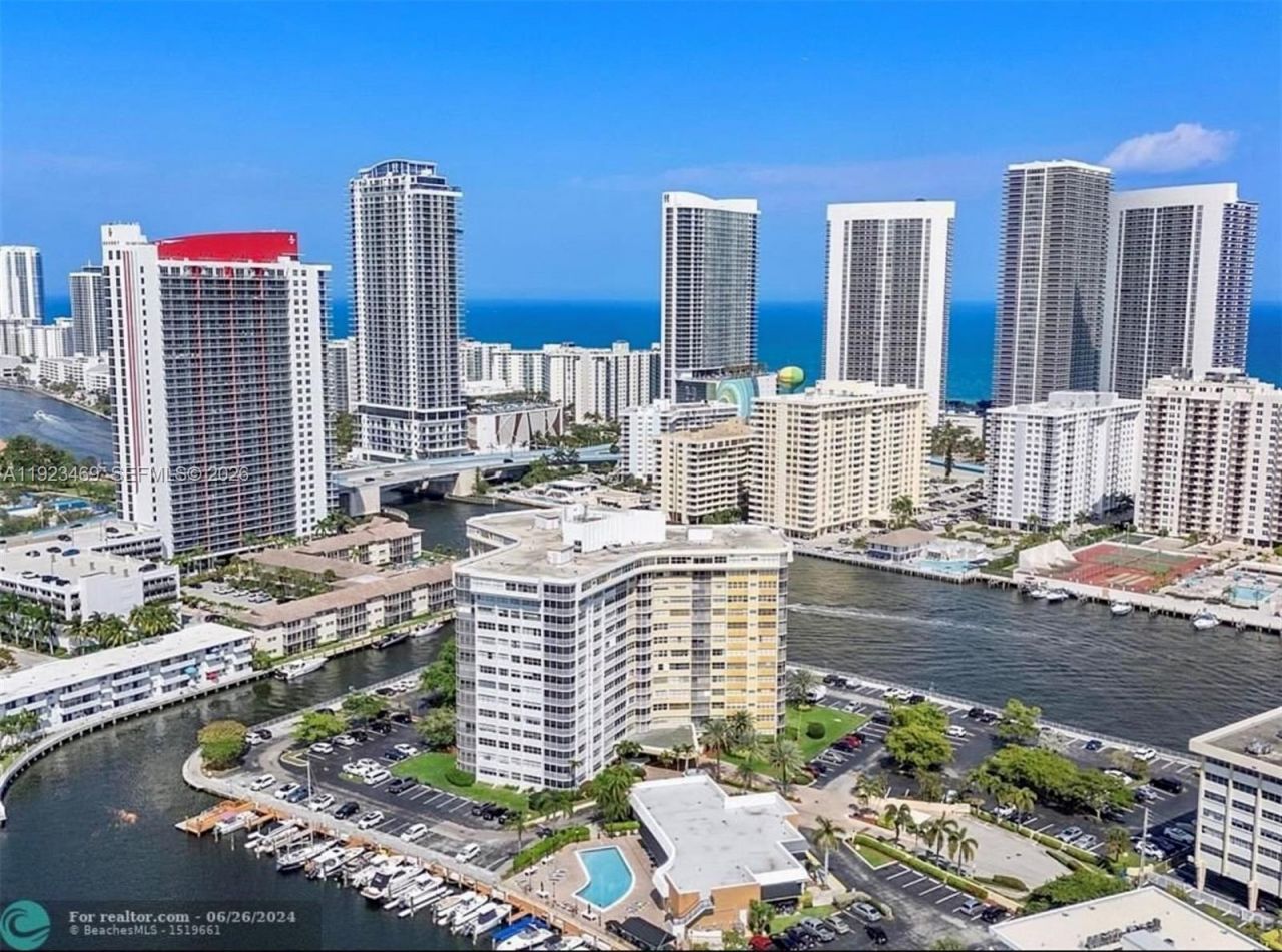 100 Golden Isles Dr, Unit 605, Hallandale Beach, FL 33009 Photo