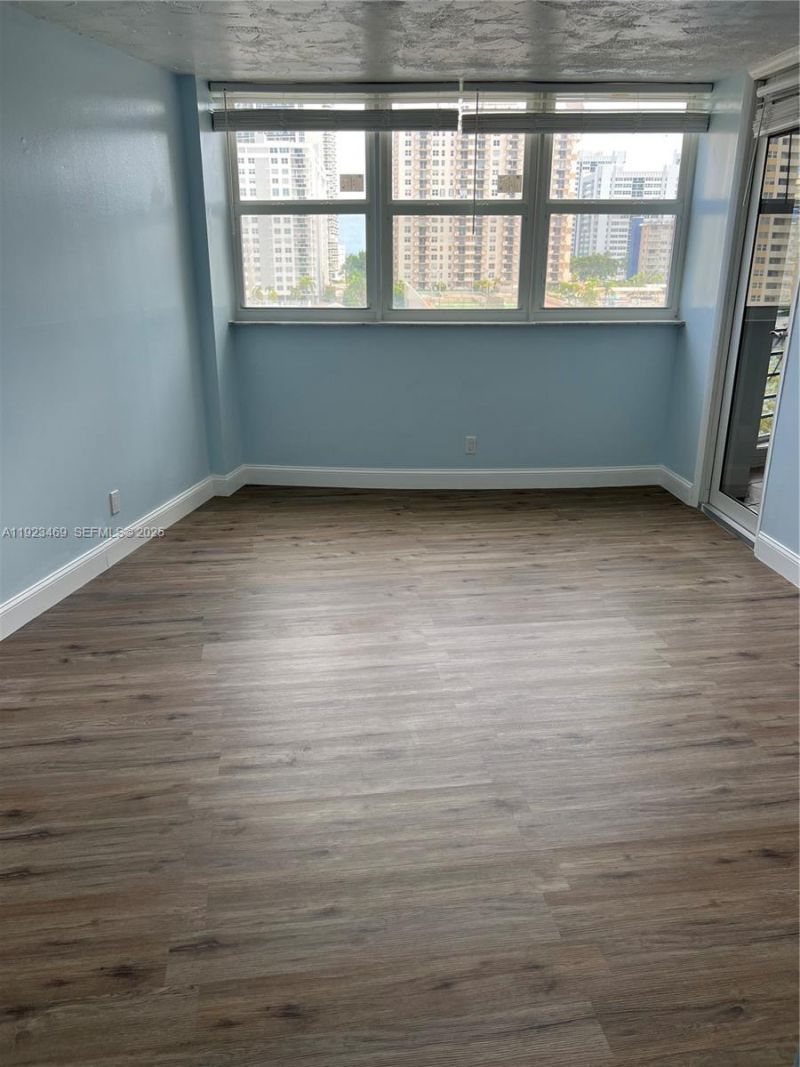 100 Golden Isles Dr, Unit 605, Hallandale Beach, FL 33009 Photo