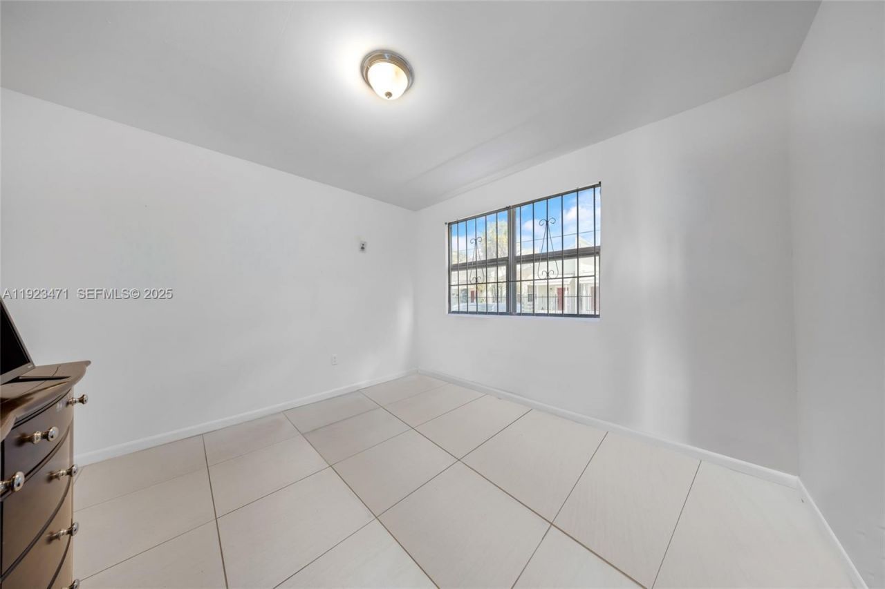 6020 NW 13th Ave, Miami, FL 33142 Photo