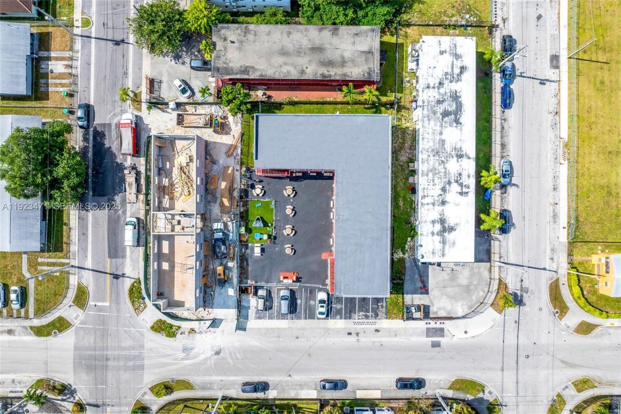 6020 NW 13th Ave, Miami, FL 33142 Photo