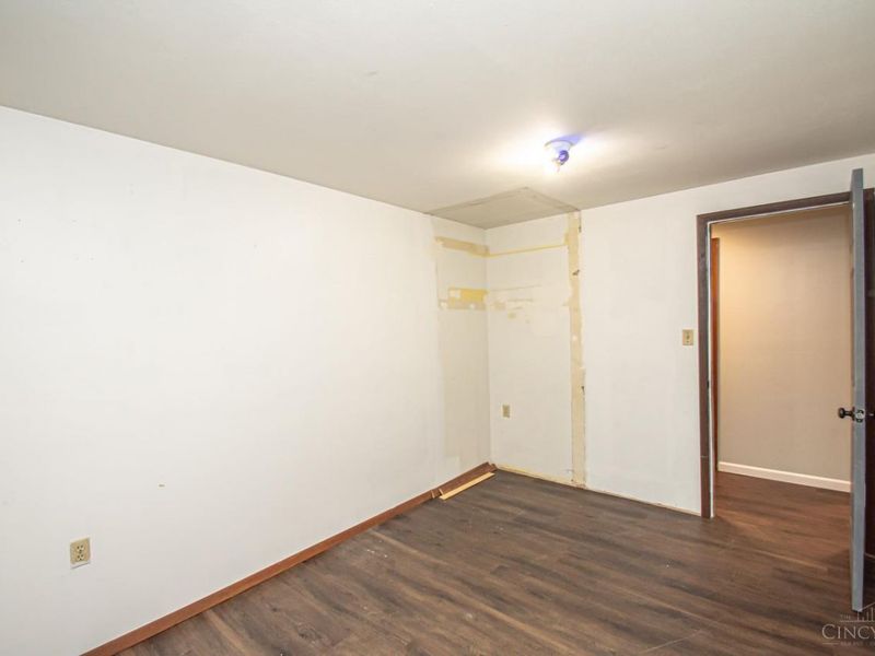 23 Long Drive, Lakengren, OH 45320 Photo 14