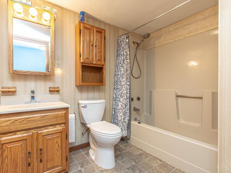 23 Long Drive, Lakengren, OH 45320 Photo 24