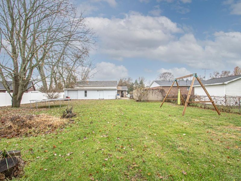 23 Long Drive, Lakengren, OH 45320 Photo 27